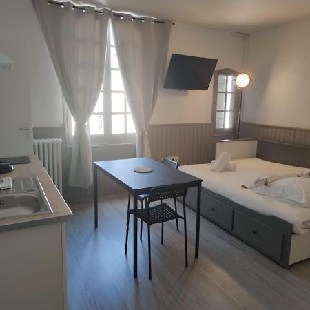 *Les Studios L'Amandine* Perigueux Bagian luar foto
