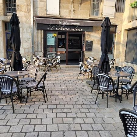 *Les Studios L'Amandine* Perigueux Bagian luar foto